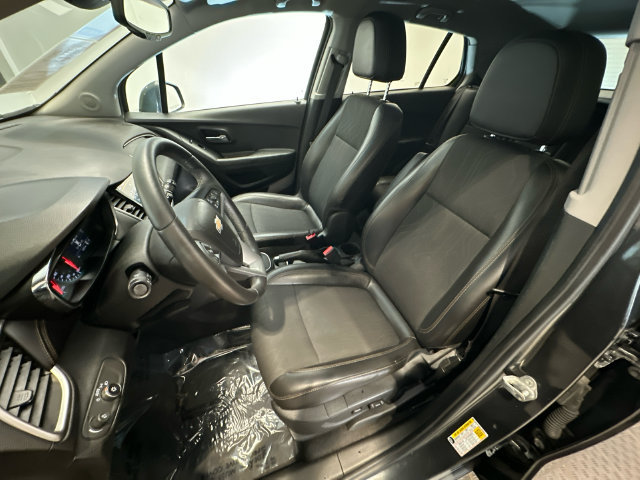 Used 2018 Chevrolet Trax LT w/ Driver Confidence Package FWD image 10