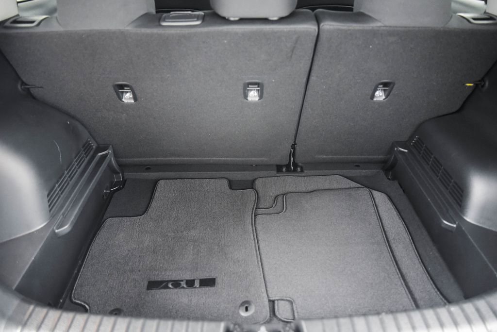 Used 2024 Kia Soul LX w/ Option Group 015 image 13