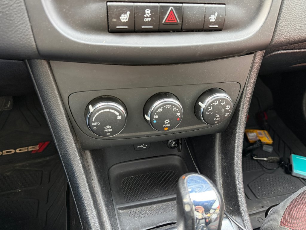 Used 2012 Dodge Avenger SXT Plus FWD image 25