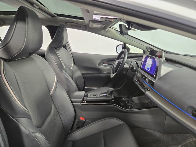 Used 2023 Toyota Prius Limited w/ Limited Premium Package image 15