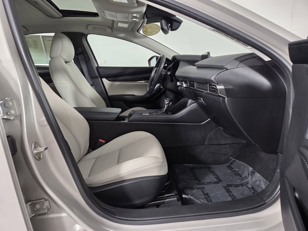 Used 2022 MAZDA MAZDA3 s AWD/4WD image 35