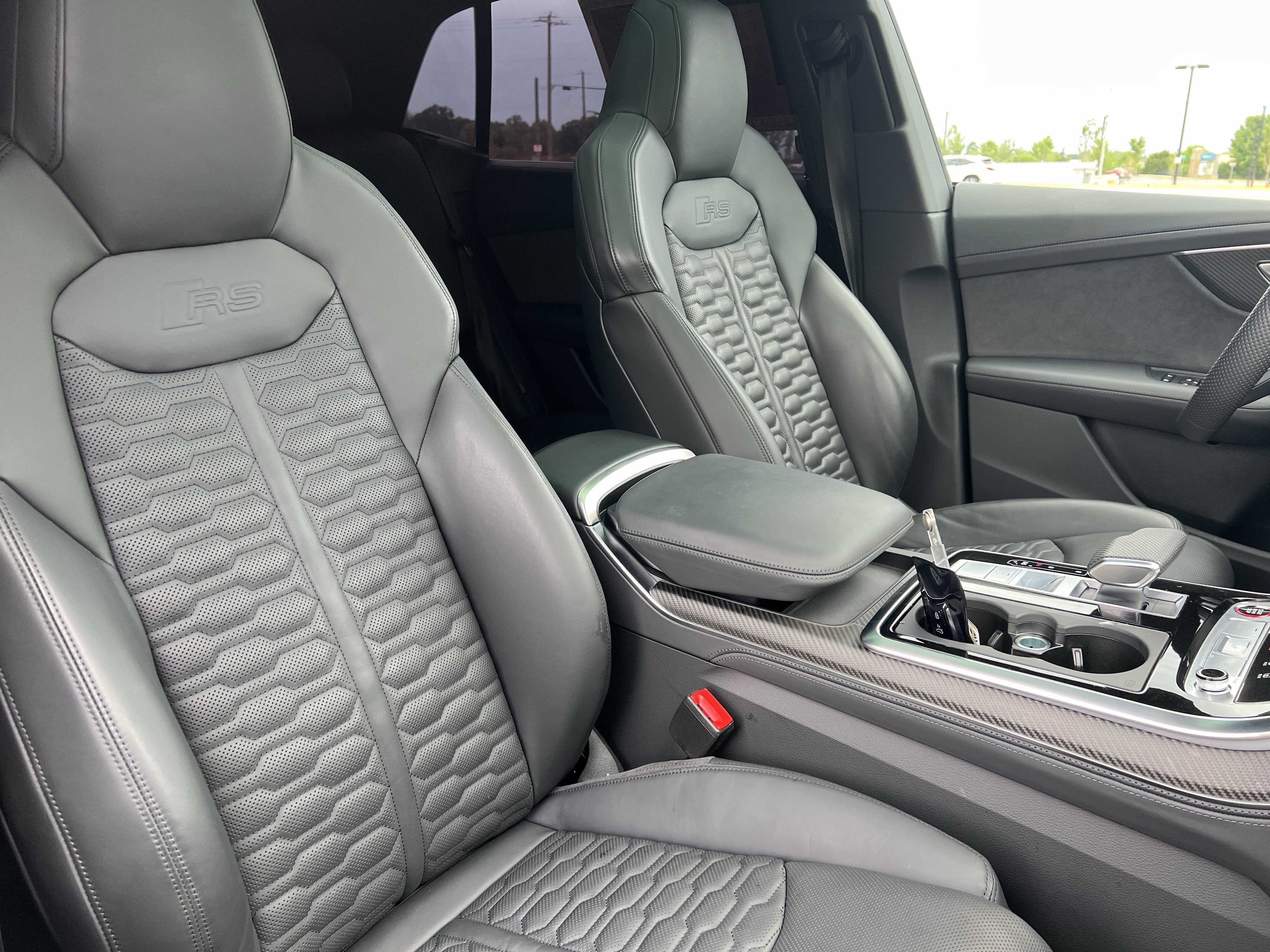 Certified 2025 Audi RS Q8 performance AWD/4WD image 35