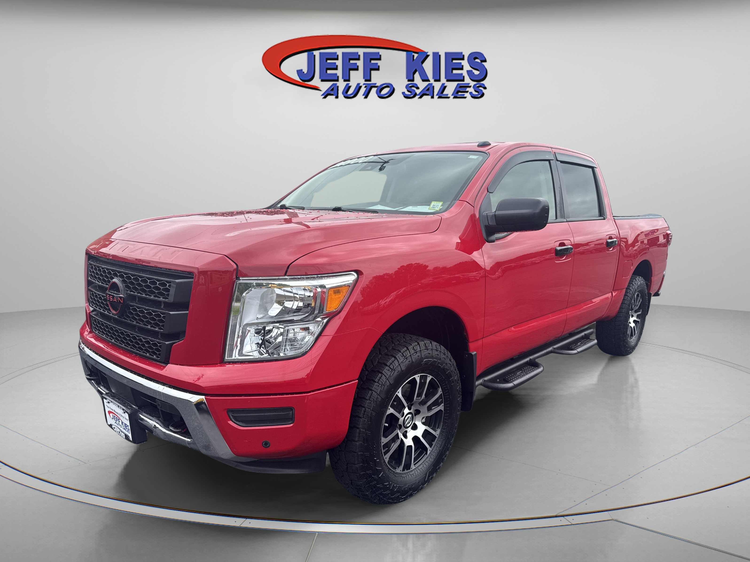 Used 2021 Nissan Titan SV w/ SV Convenience Package