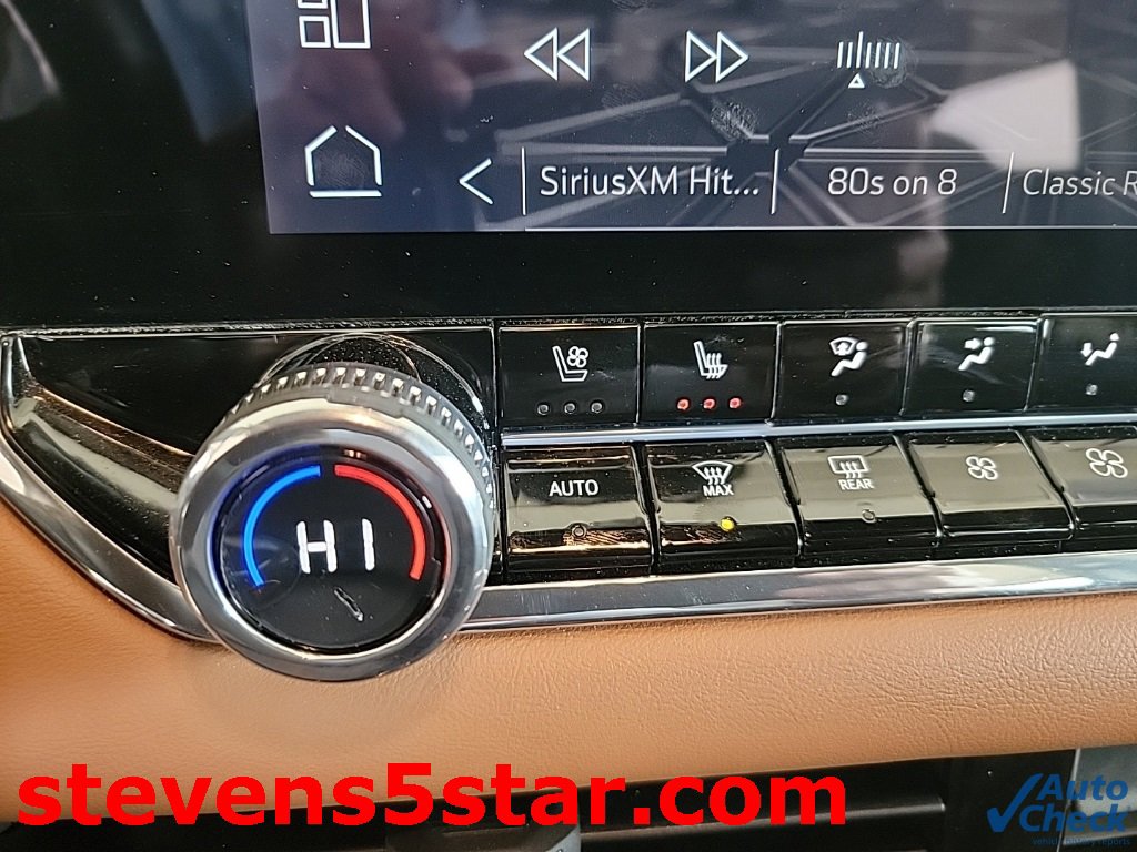 Used 2024 GMC Canyon AT4 w/ AT4 Premium Package image 16