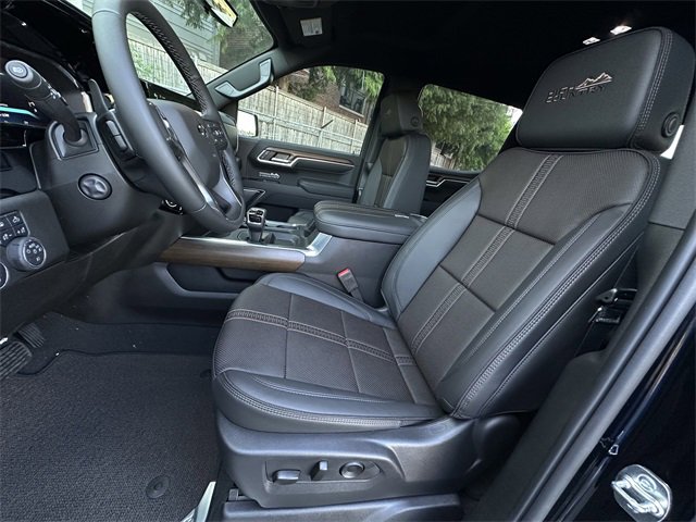 New 2026 Chevrolet Silverado 1500 High Country w/ Midnight Edition image 19