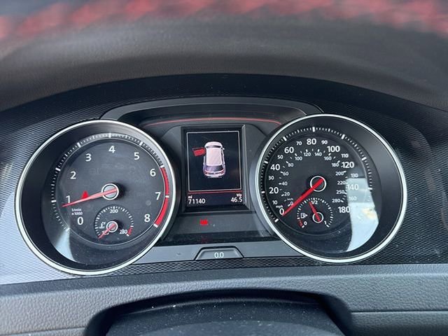 Used 2017 Volkswagen GTI S image 8