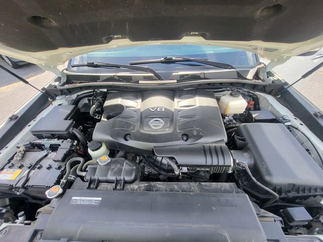 Used 2024 Nissan Armada SV AWD/4WD image 9