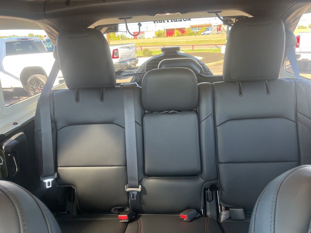 New 2026 Jeep Wrangler Unlimited Rubicon image 27