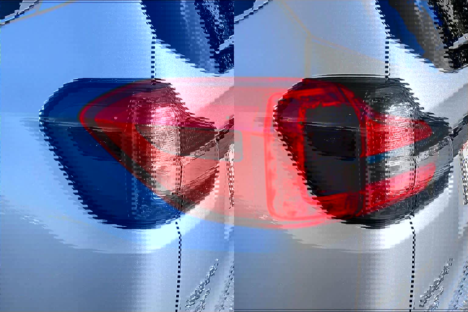 Used 2021 Subaru Ascent Limited w/ Technology Package image 33