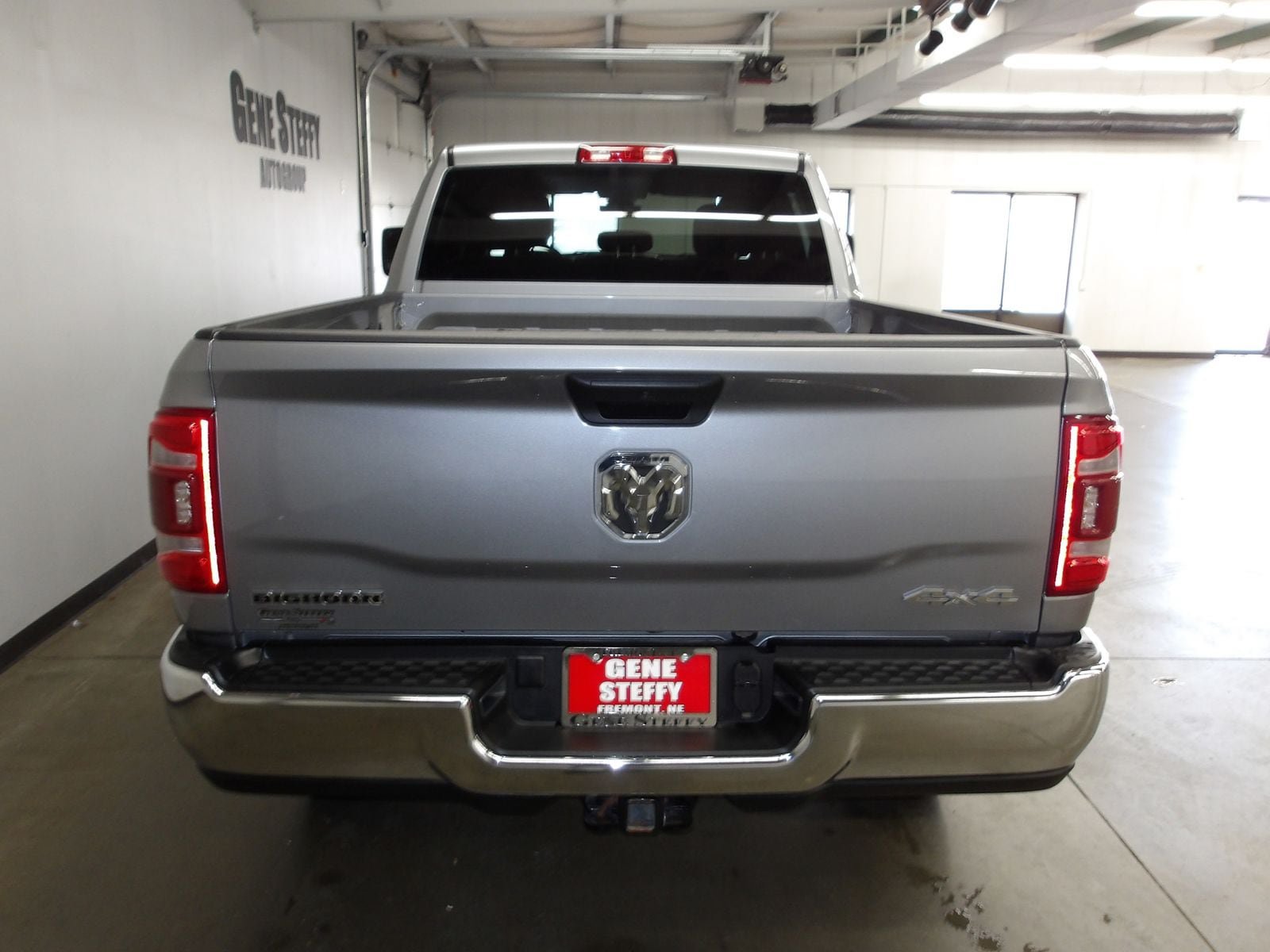 Used 2024 RAM 2500 Big Horn AWD/4WD image 7