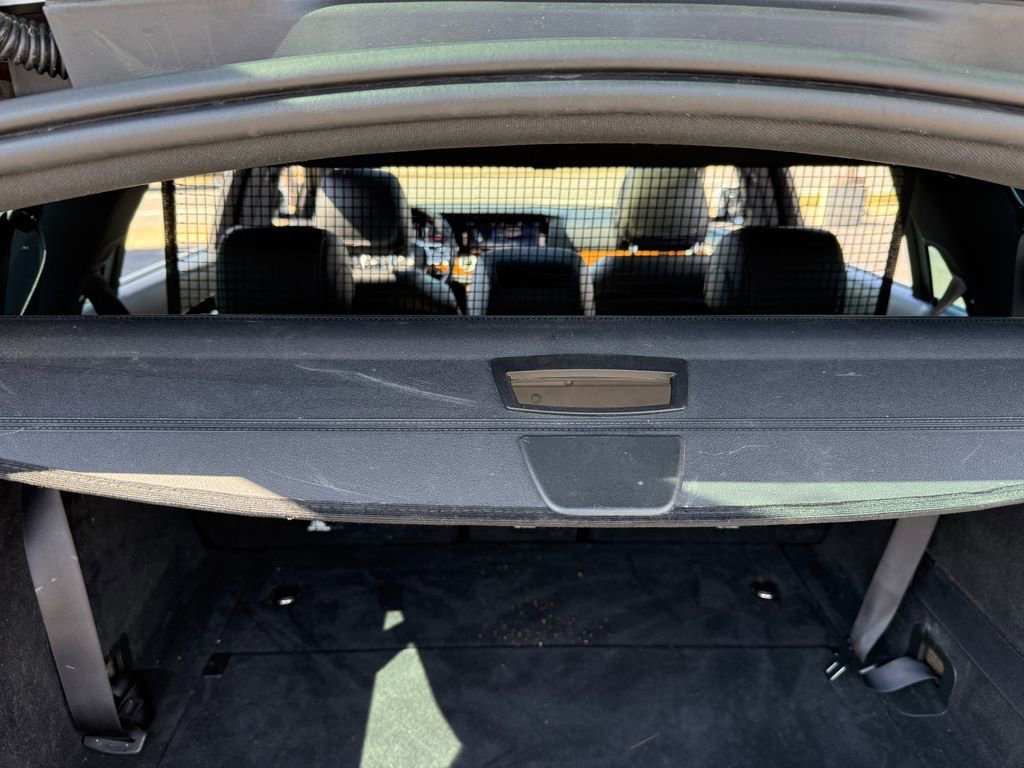 Used 2019 Mercedes-Benz E 450 4MATIC Wagon w/ Premium Package image 35