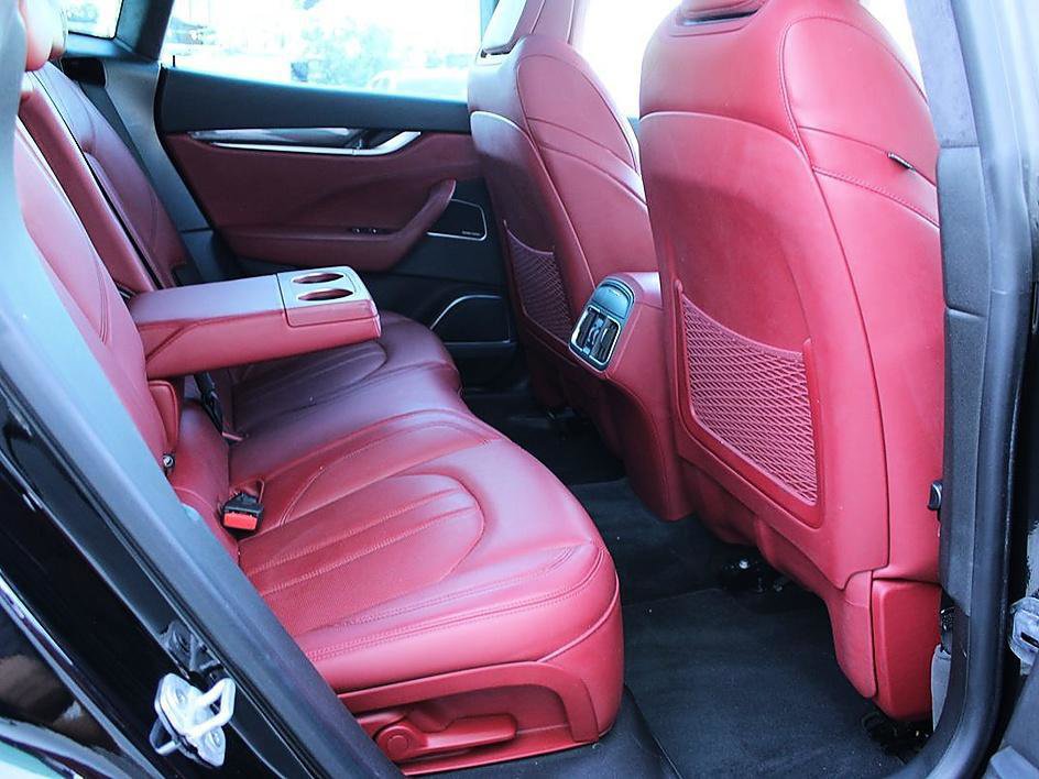 Used 2017 Maserati Levante S image 24