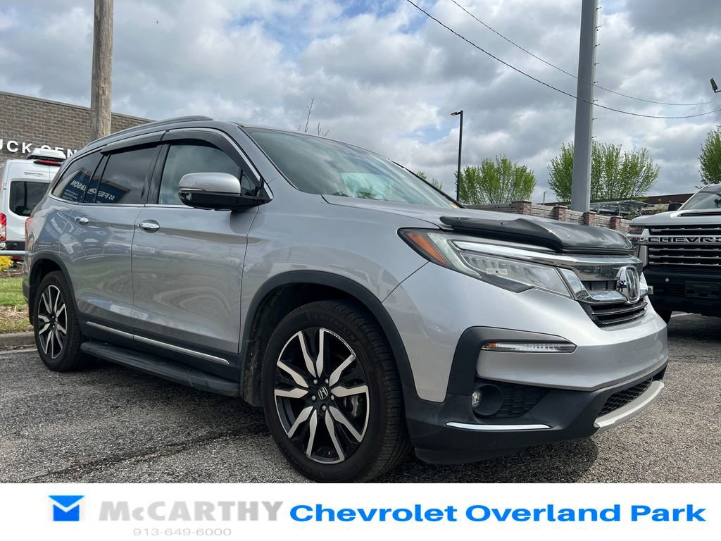 Used 2020 Honda Pilot Touring image 1