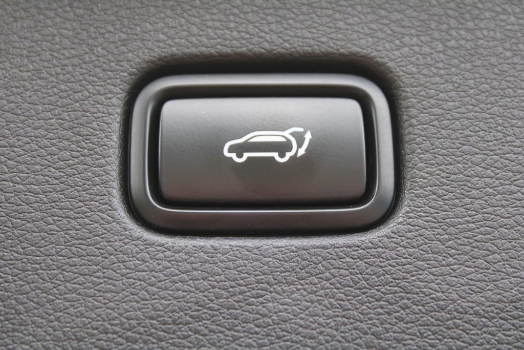 Certified 2023 Kia Sportage X-Line w/ X-Line Premium Package image 11