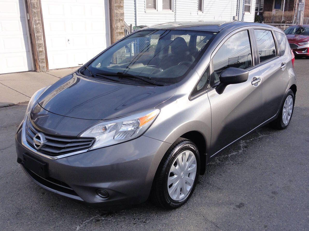 Used 2016 Nissan Versa Note SV image 1
