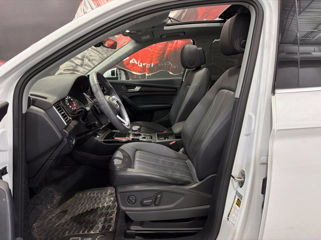 Used 2023 Audi Q5 2.0T Premium w/ Convenience Package AWD/4WD image 10