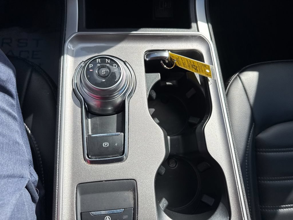 Used 2024 Ford Edge SEL AWD/4WD image 17
