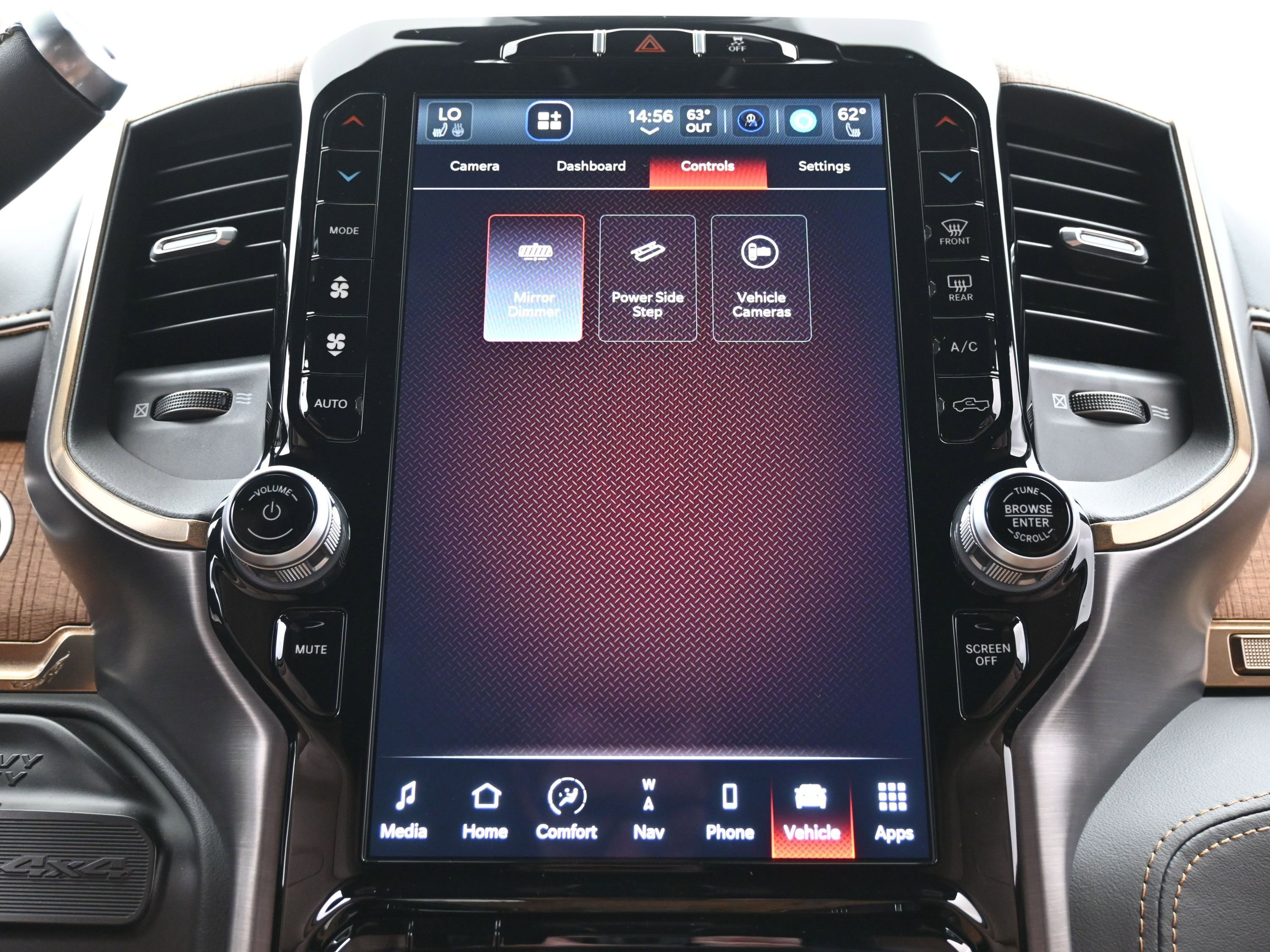 Used 2023 RAM 2500 Limited image 34