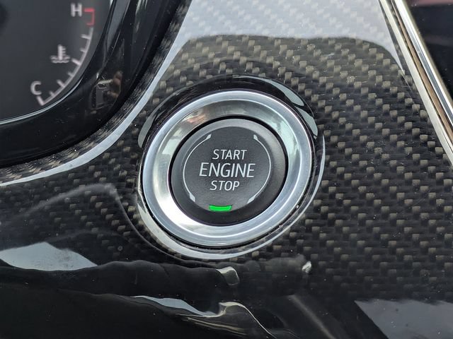 Certified 2025 Cadillac XT6 Sport AWD/4WD image 35