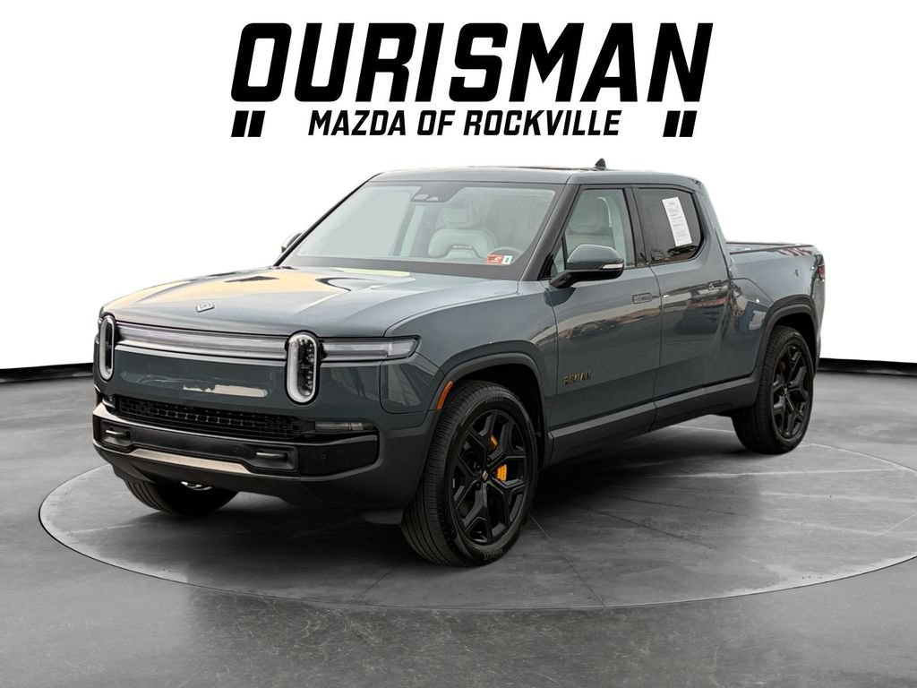 Used 2025 Rivian R1T Premium Tri AWD/4WD image 2