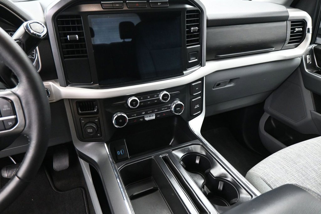 Used 2022 Ford F150 XLT w/ Equipment Group 302A High AWD/4WD image 13