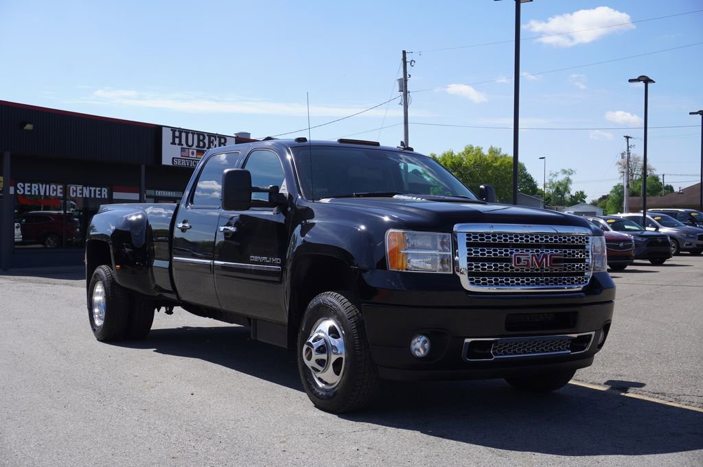 Used 2014 GMC Sierra 3500 Denali w/ Snow Plow Prep Package AWD/4WD image 9