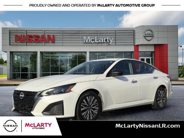 Used 2025 Nissan Altima 2.5 SV