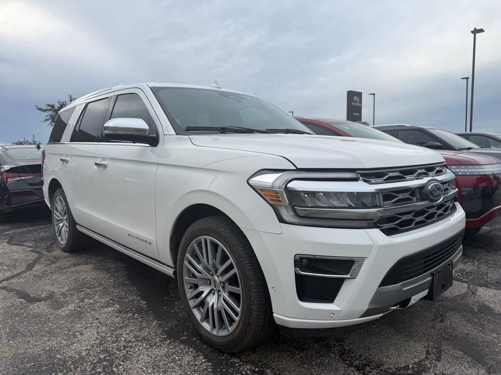 Used 2022 Ford Expedition Platinum AWD/4WD image 1