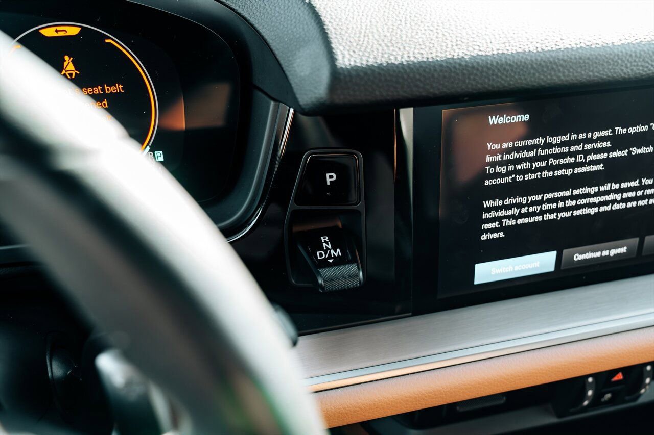 Used 2024 Porsche Cayenne Coupe image 30