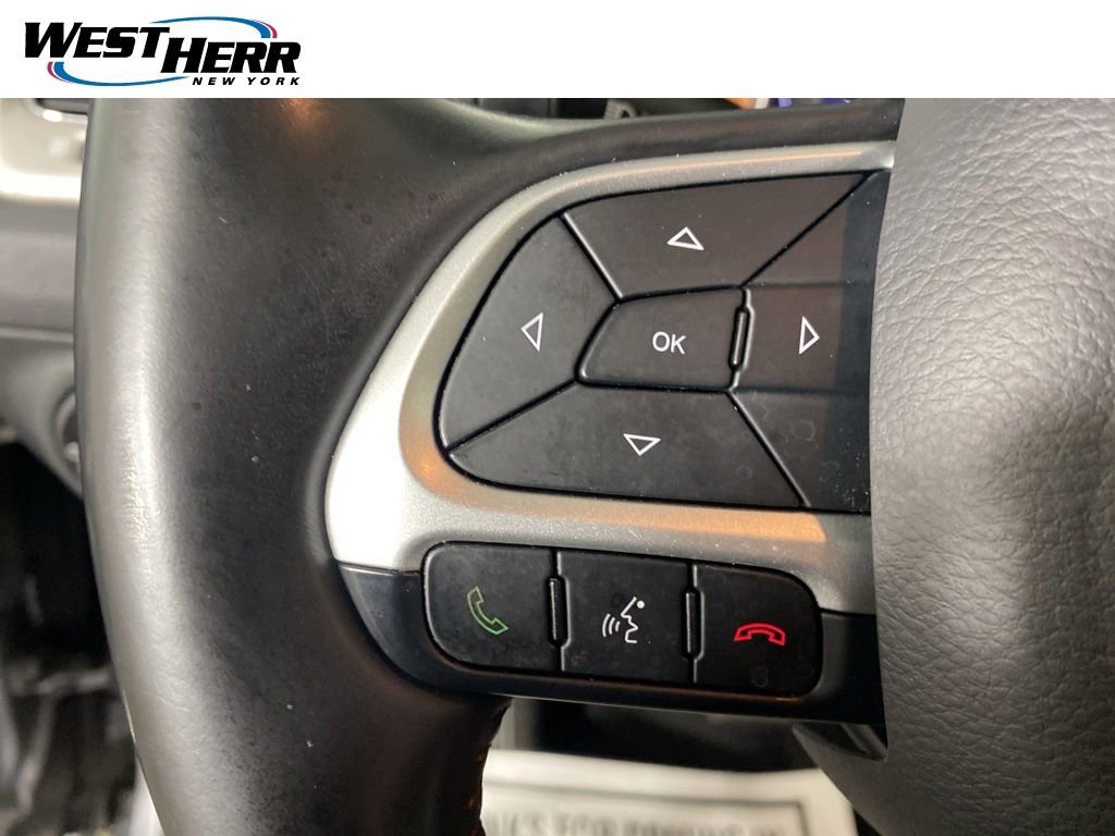Used 2018 Jeep Compass Latitude AWD/4WD image 22