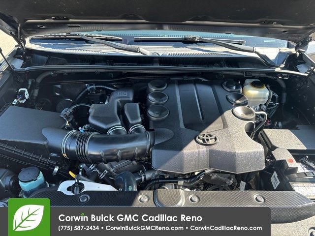 Used 2017 Toyota 4Runner SR5 AWD/4WD image 42