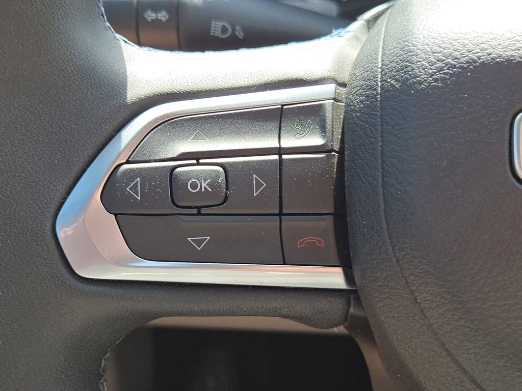 Used 2022 Jeep Compass Latitude w/ Sun and Sound Group image 28