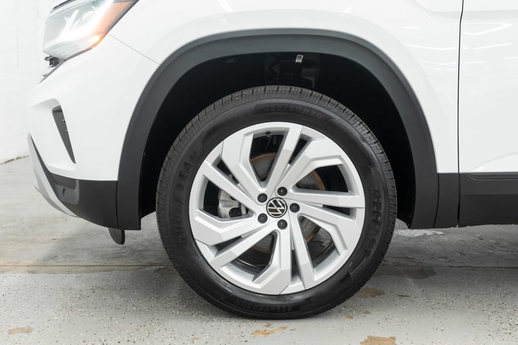 Used 2023 Volkswagen Atlas SE w/ Panoramic Sunroof Package AWD/4WD image 34