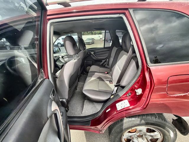 Used 2004 Toyota RAV4 2WD image 32