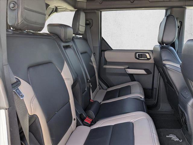 Used 2023 Ford Bronco Wildtrak AWD/4WD image 16