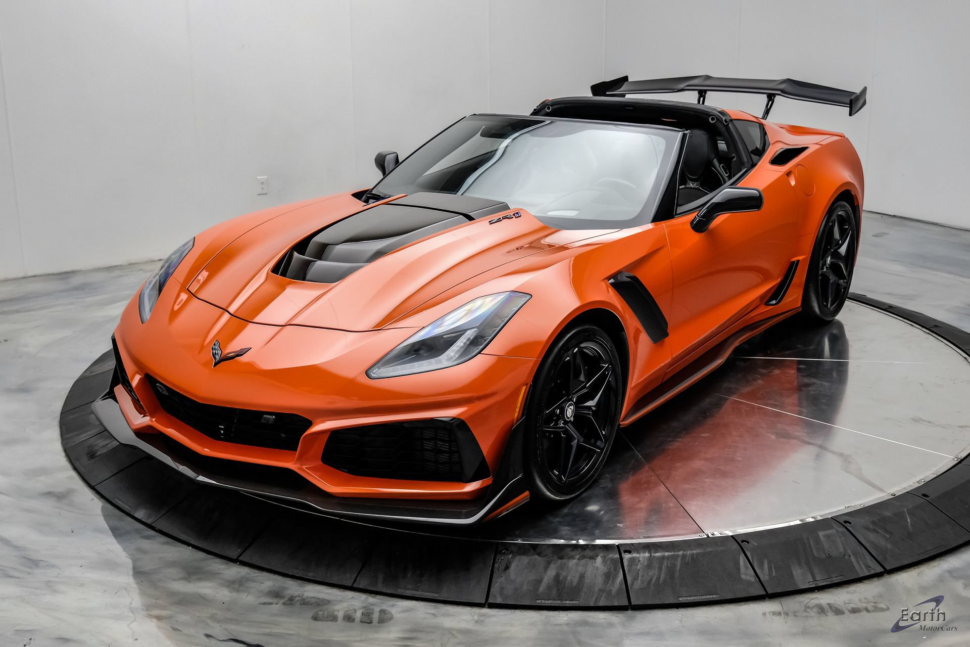 Used 2019 Chevrolet Corvette ZR1 RWD image 7