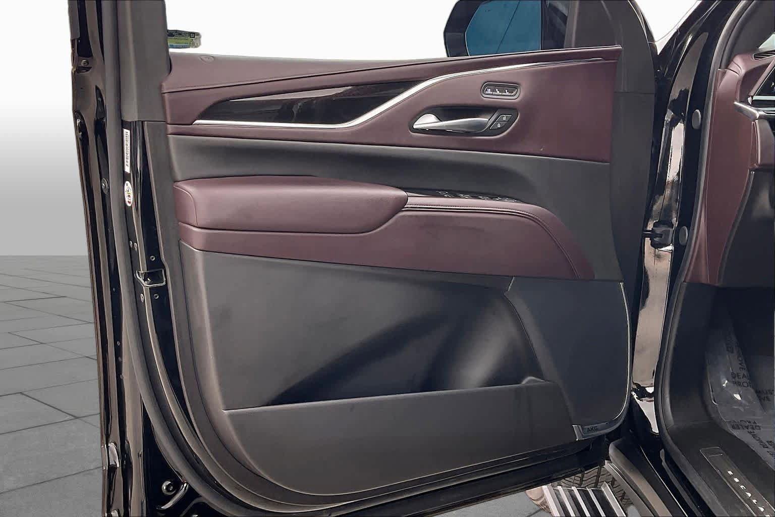 Used 2024 Cadillac Escalade Sport Platinum w/ LPO, ONYX Package RWD image 22