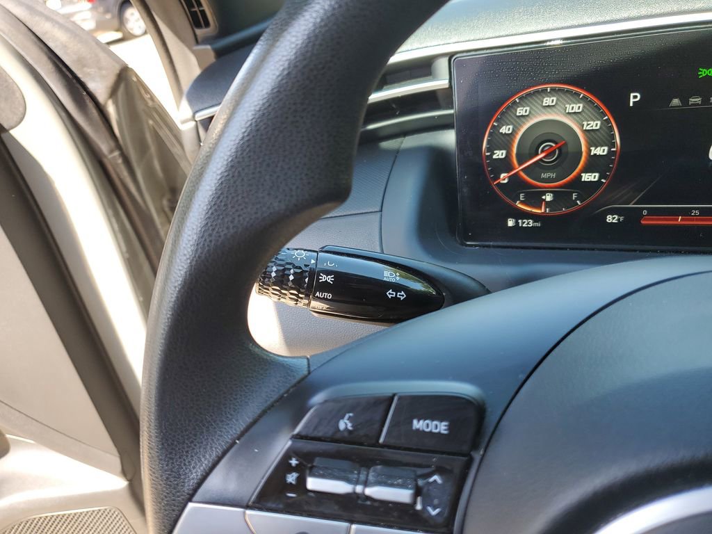 Used 2022 Hyundai Santa Cruz SEL w/ Activity Package FWD image 22