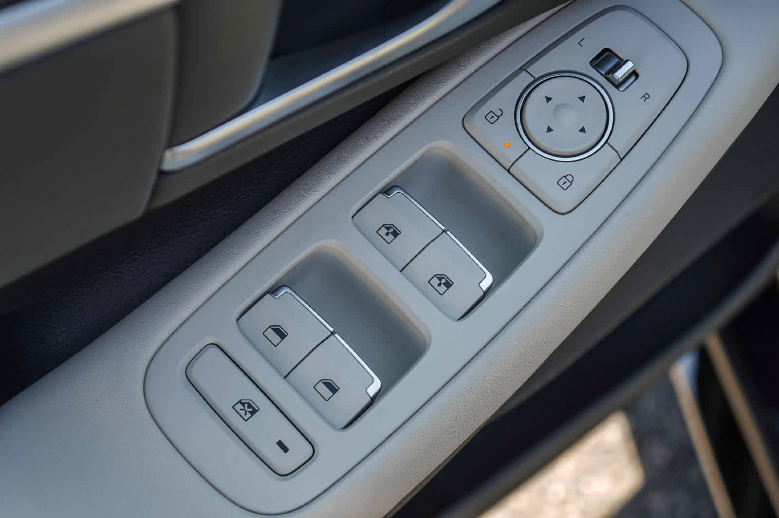 Certified 2026 Hyundai Sonata SEL FWD image 27