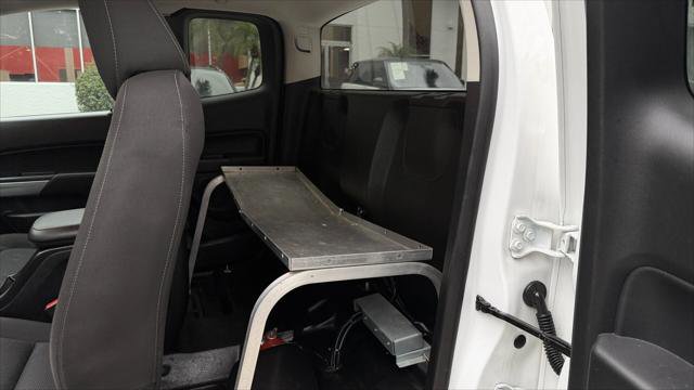 Used 2020 Chevrolet Colorado LT w/ Safety Package RWD image 17