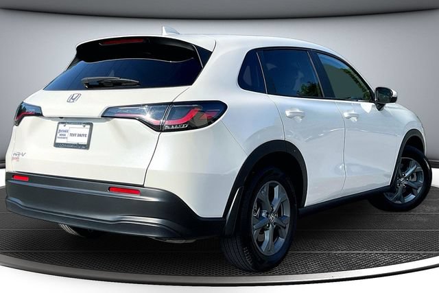 Used 2026 Honda HR-V LX image 5