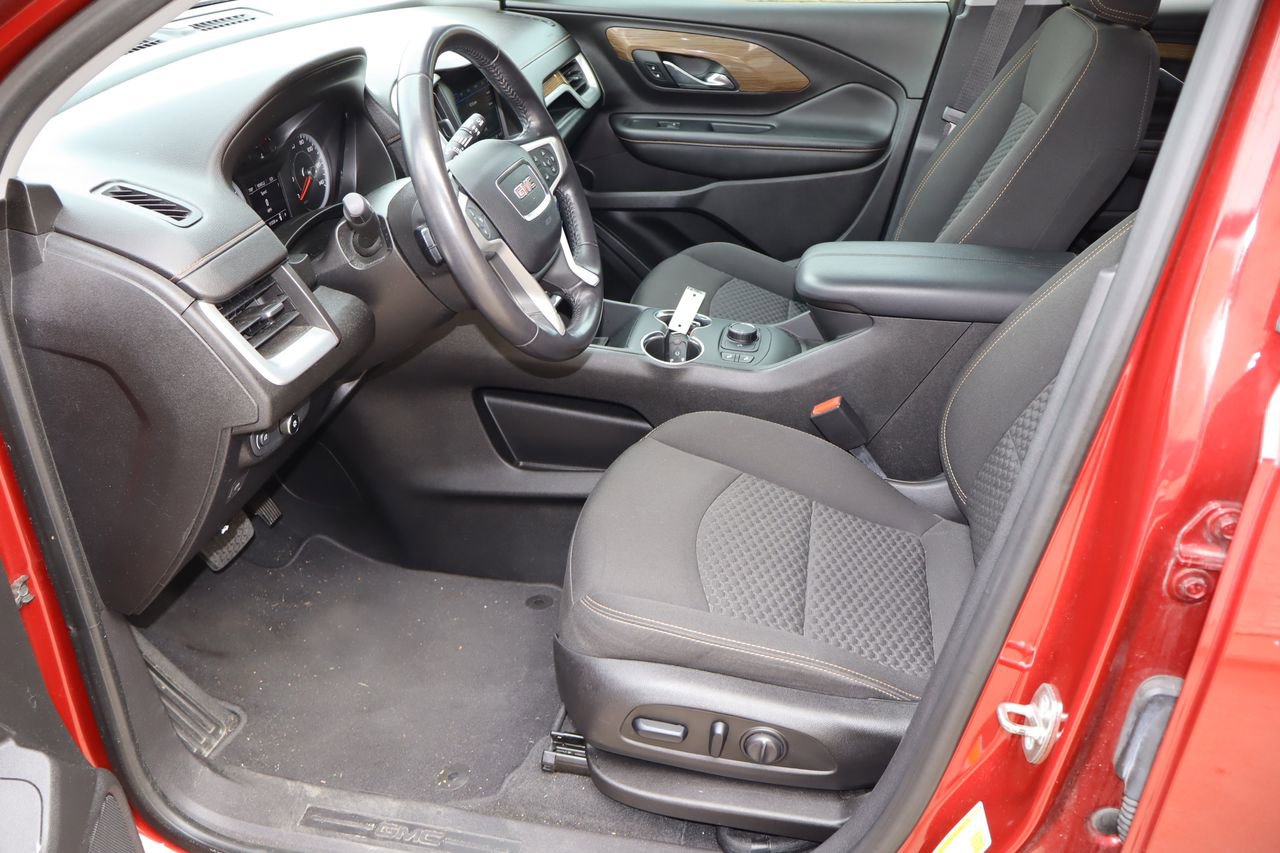 Used 2018 GMC Terrain SLE w/ Driver Convenience Package FWD image 19