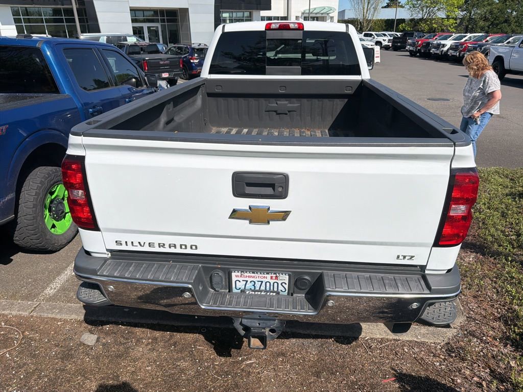 Used 2019 Chevrolet Silverado 3500 LTZ w/ Duramax Plus Package AWD/4WD image 7
