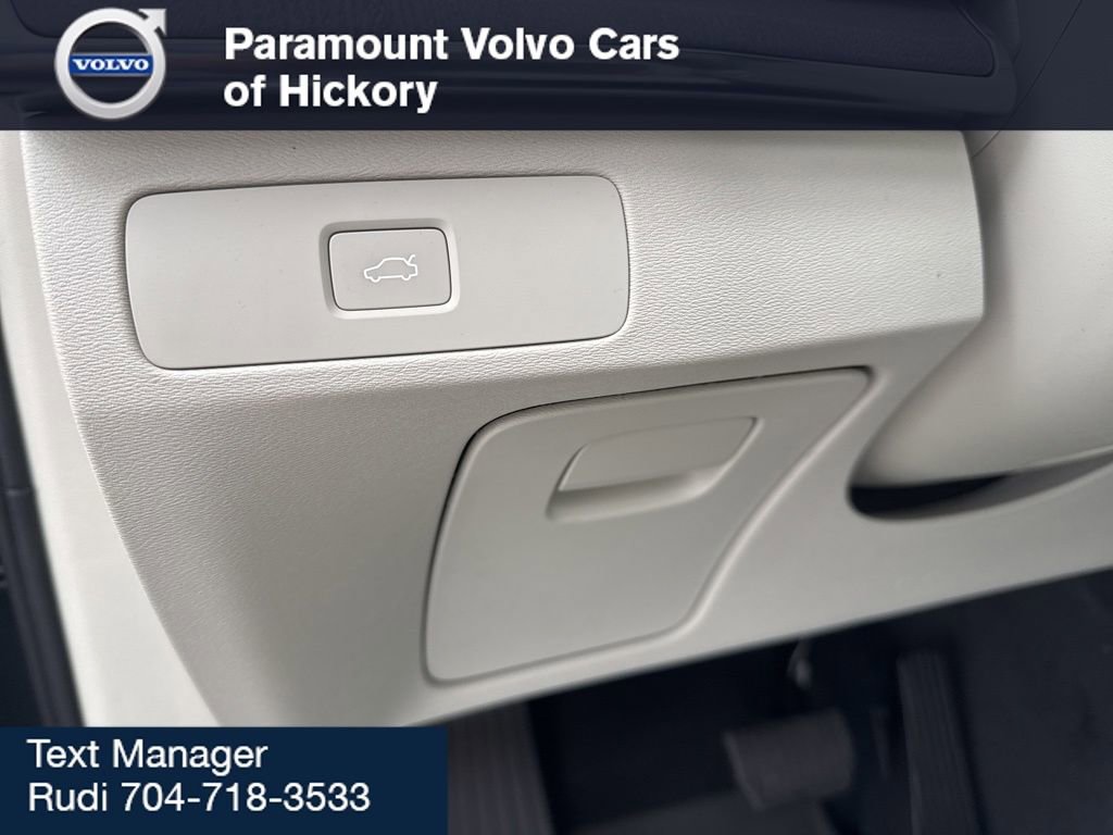 New 2026 Volvo XC90 B6 Ultra w/ Lounge Package image 21