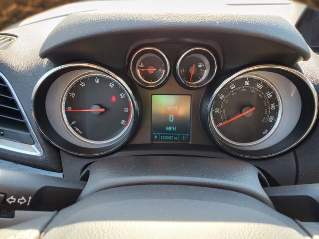 Used 2015 Buick Encore Convenience FWD image 25