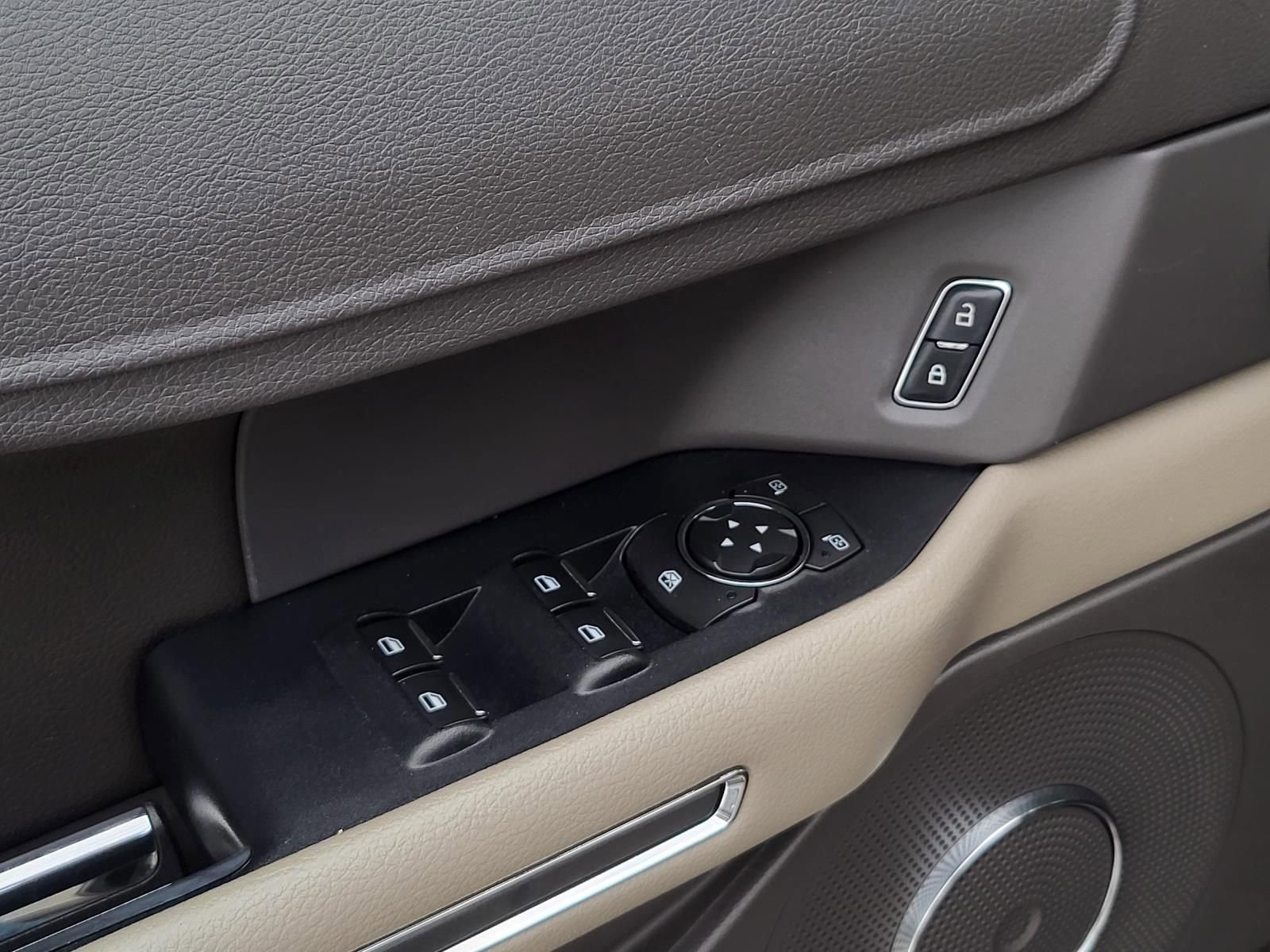 Used 2018 Ford Expedition XLT w/ Equipment Group 201A image 15