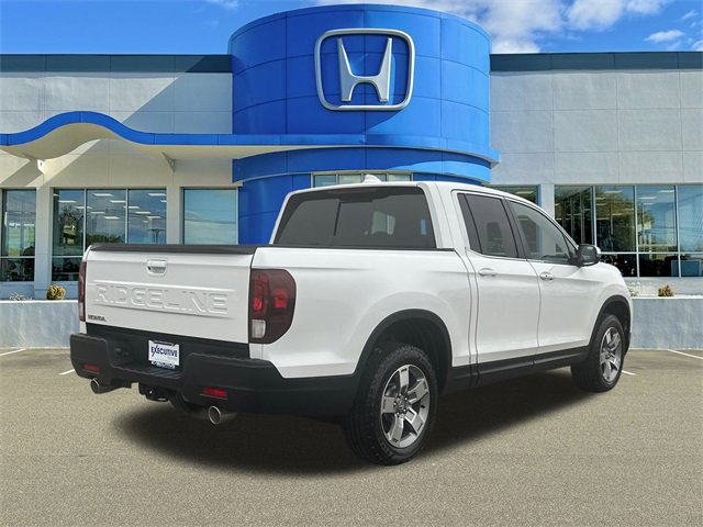 Used 2025 Honda Ridgeline RTL image 2