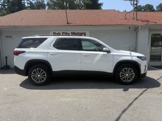 Used 2022 Chevrolet Traverse LT w/ LPO, Floor Liner Package AWD/4WD image 4
