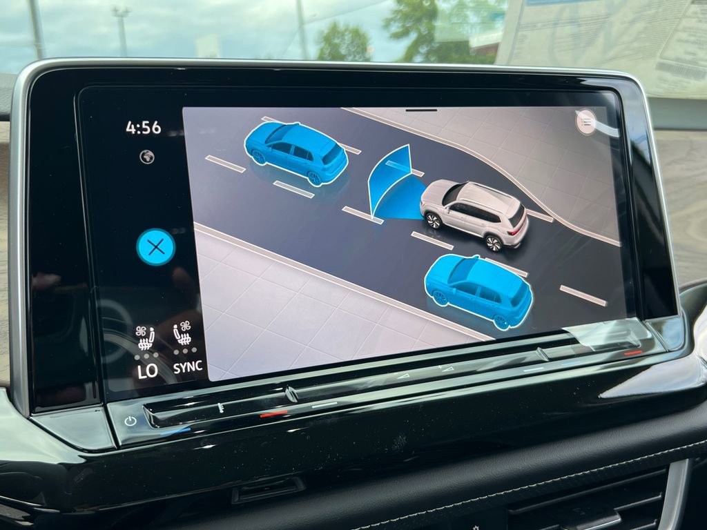 New 2026 Volkswagen Atlas SE image 22