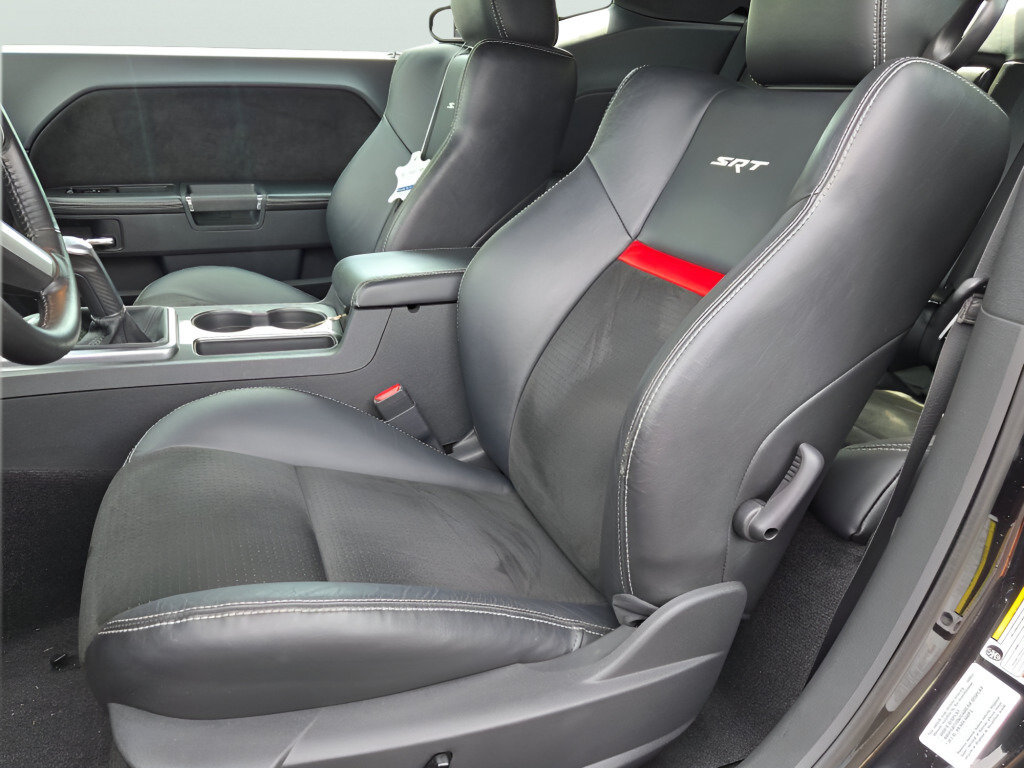 Used 2009 Dodge Challenger SRT8 RWD image 25